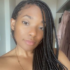 Meet your Posher, Nichelle